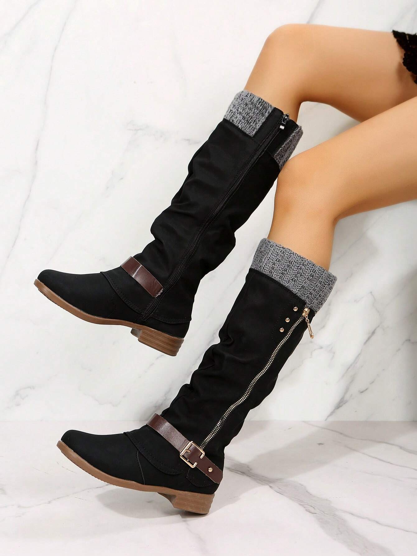 Stylish women's boots with Zipper - many colors